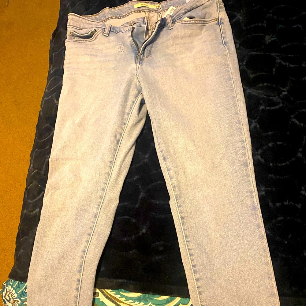 Womens Levis Jeans